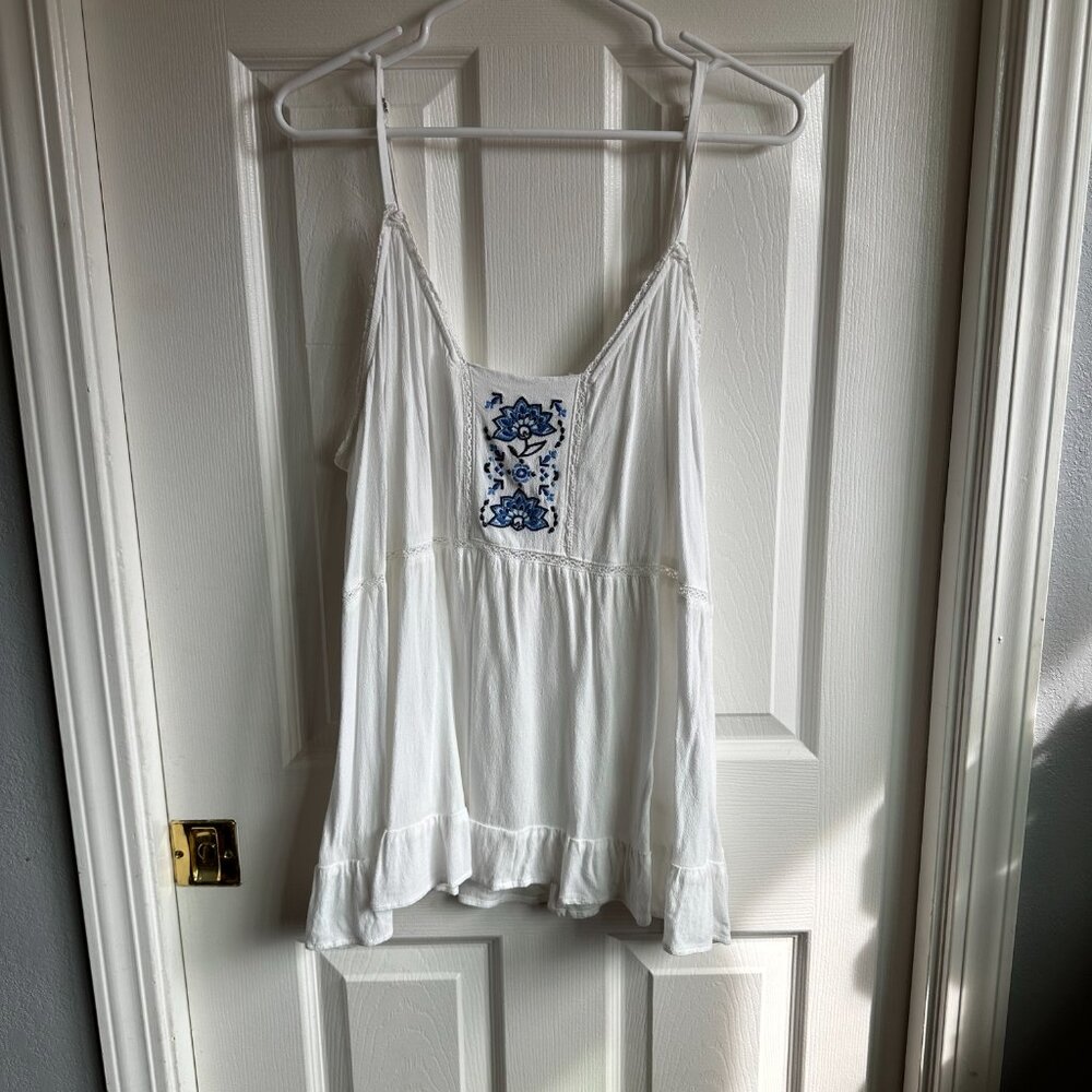 GUC Torrid Challis Embroidered Cami - Picture 3 of 4